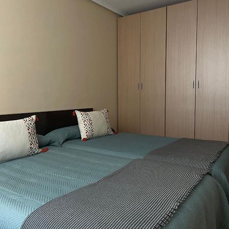 Piso En El Centro De Laredo A Pie De Playa Apartman Kültér fotó